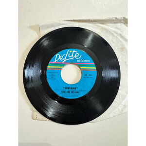 1976 De-Lite Records 45 RPM kool & The Gang “Super Band / Sunshine" DE-1590